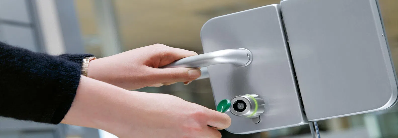 Master Locksmith Store Burleson, TX 817-539-6953 - push-bars